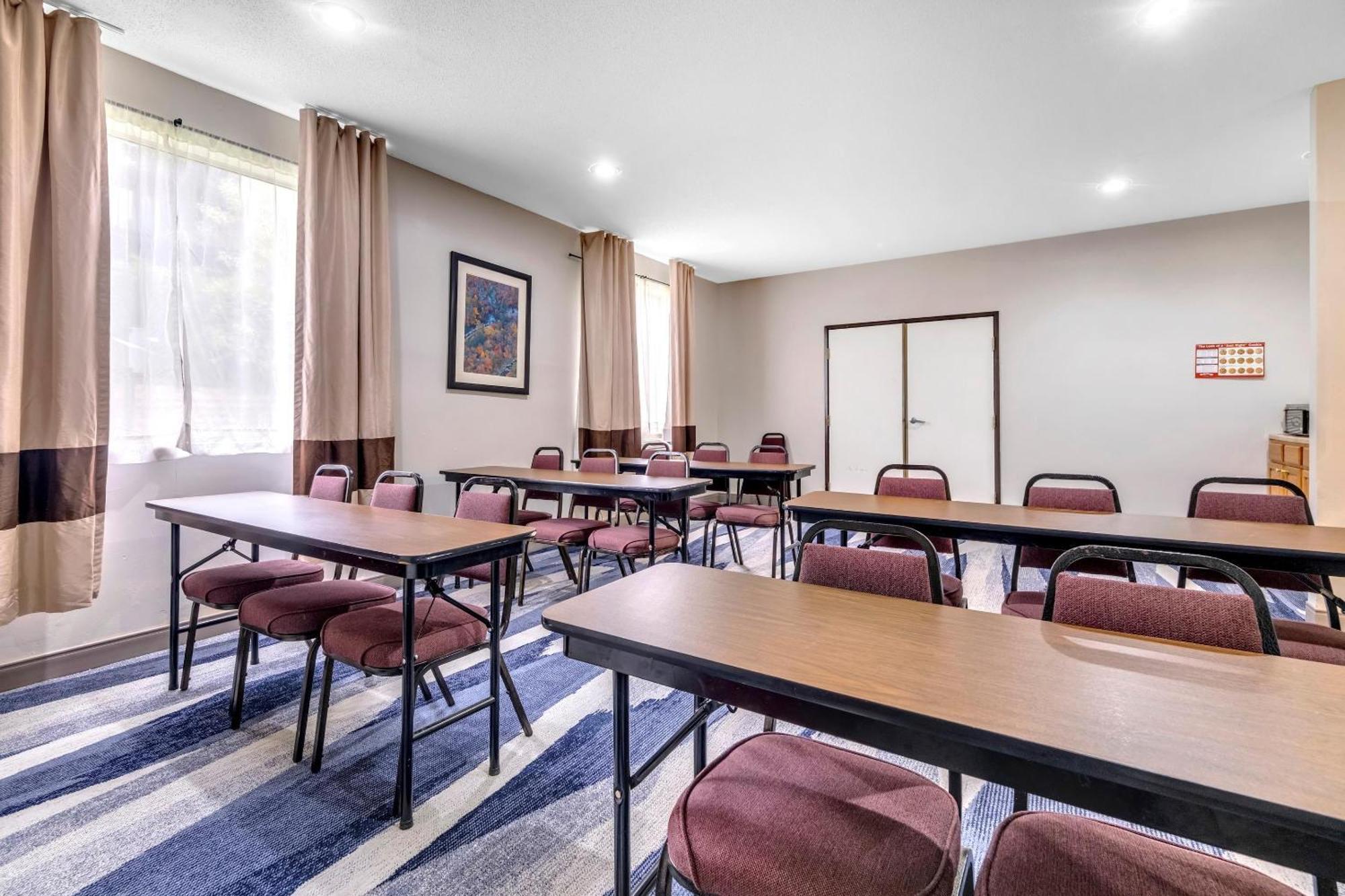 Comfort Inn Сомерсет Екстер'єр фото